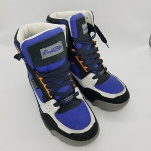 Women's Size 5 Vasque Shoes
